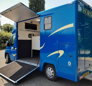 3.5 Horse Box For Sale